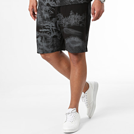 Ikao - Set di maglietta oversize nera e pantaloncini da jogging