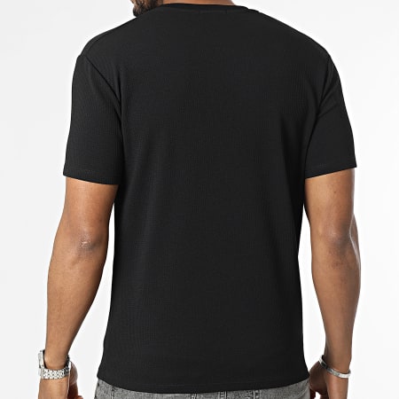 MTX - T-shirt nera con taschino