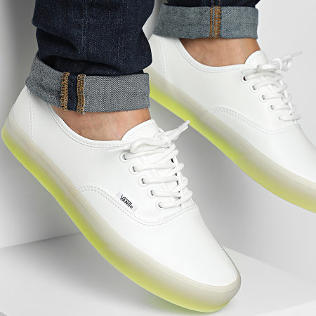 Vans - Cestini Authentic 9PVWHT1 Glow In The Flo' Bianco