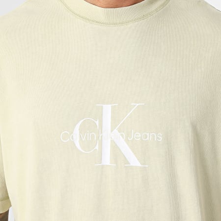 Calvin Klein - Tee Shirt 5427 Vert Clair