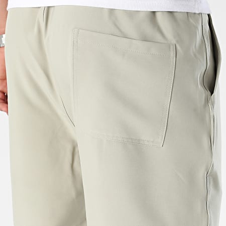 Frilivin - Pantalones cortos chinos verde claro