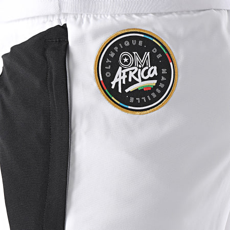 Puma - OM x Africa Jogging Shorts 778287 Blanco