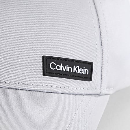 Calvin Klein - Gorra Essential Patch 0487 Gris