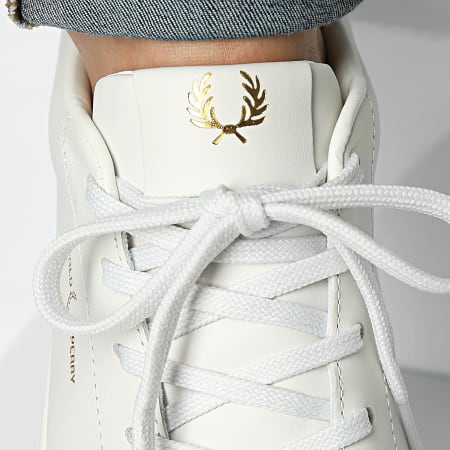 Fred Perry - Baskets B71 Porcelain