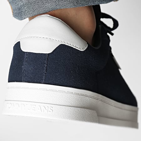 Tommy Jeans - Leren lage cupzool Suède 1375 Dark Night Navy Sneakers