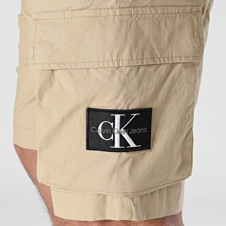 Calvin Klein - 6823 Bermudas Cargo Beige