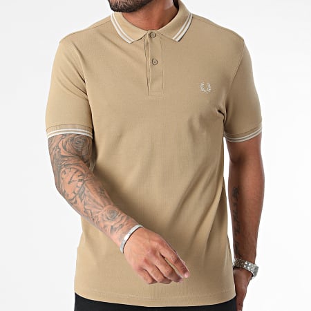 Fred Perry - Polo Manches Courtes Twin Tipped MM3600 Camel