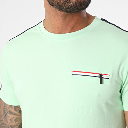 Zayne Paris  - Set di maglietta con tasca a righe verde chiaro e pantaloncini da jogging
