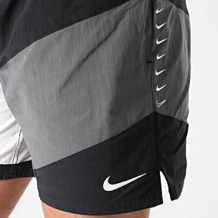 Nike - Short De Bain Nesse 508 Noir Gris Blanc