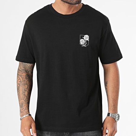 Attaque des Titans - Tee Shirt Oversize Large Garrison Roses Negro Blanco
