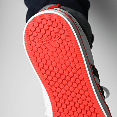 Adidas Sportswear - Baskets VS Pace 2.0 ID8209 Cloud White Black Red