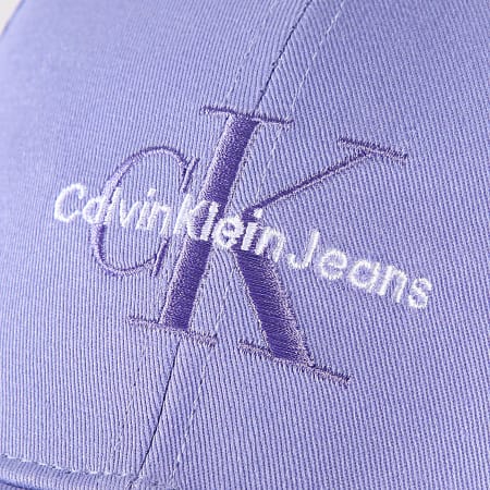 Calvin Klein - Casquette Mono Logo Embroidery 2317 Lila