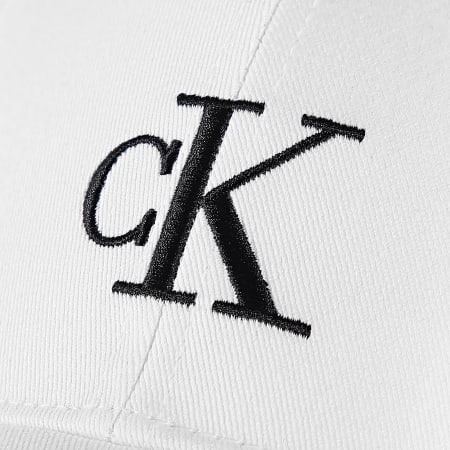 Calvin Klein - Casquette Monogram Embroidery 2147 Blanc