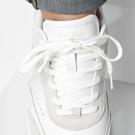 Calvin Klein - Baskets Low Top Lace Up Lth Mix 0851 White Feather Grey
