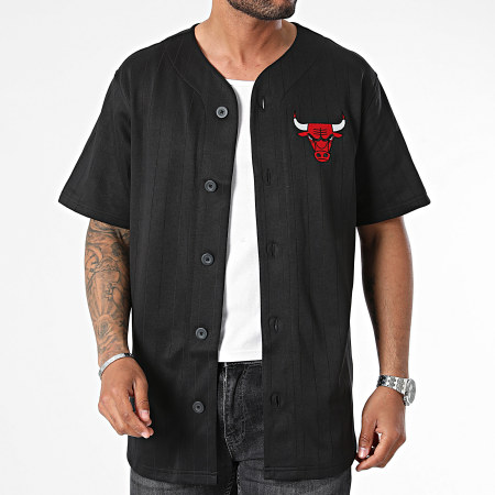 New Era - Camiseta Manga Corta Chicago Bulls Negra