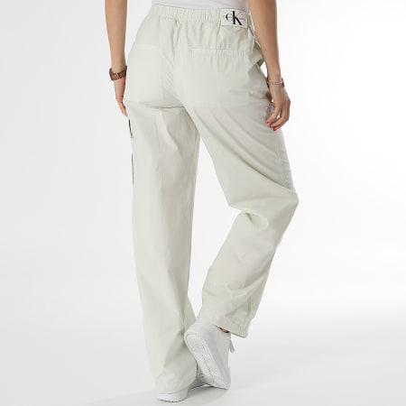 Calvin Klein - Pantalon Cargo Femme 3116 Beige