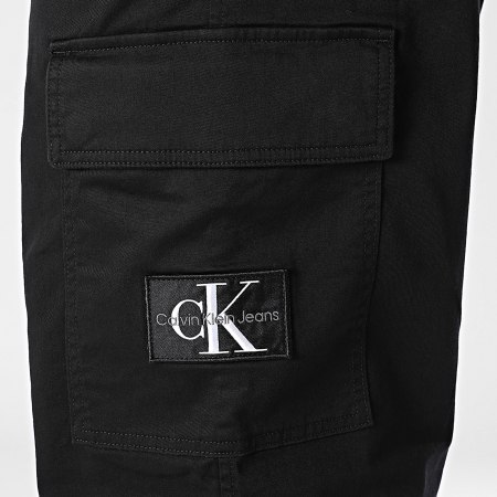 Calvin Klein - 6829 Pantalón Cargo Negro