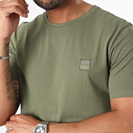 BOSS - Tee Shirt Tales 50508584 Vert Kaki