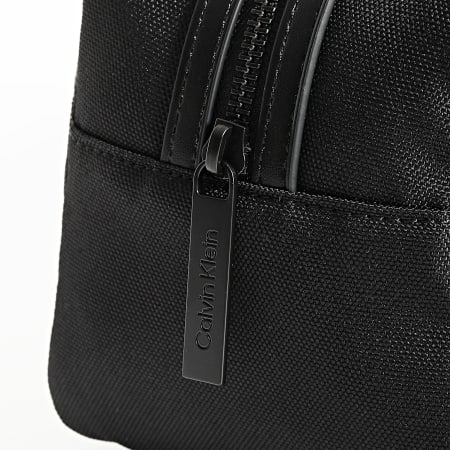 Calvin Klein - Bolsa de aseo remota Mono 2081 Negro