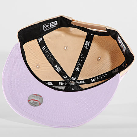 New Era - Casquette Snapback 9Fifty Floral OA 60503502 Beige Violet Clair