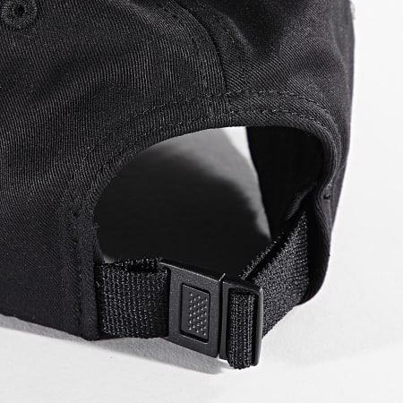 Calvin Klein - Cappello Inst Patch 2141 nero