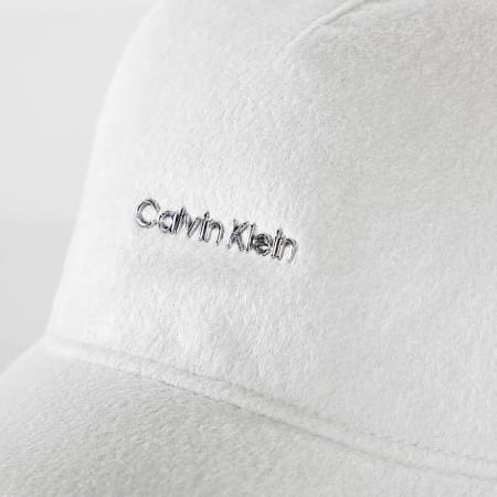 Calvin Klein - Casquette Metal Lettering Wool 2364 Gris Clair
