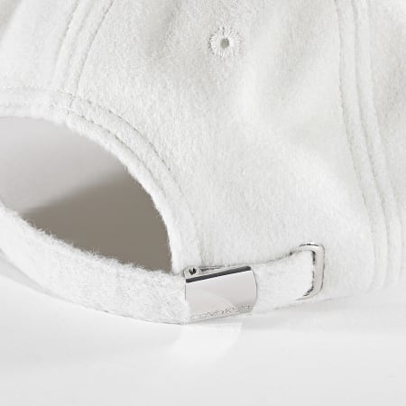 Calvin Klein - Gorro de lana con letras metálicas 2364 Gris claro