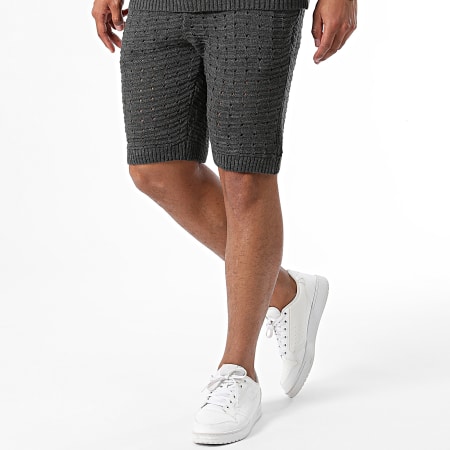 Ikao - Set antracietgrijze t-shirts en joggingshorts