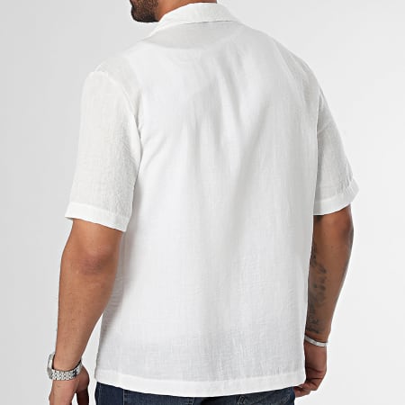 Uniplay - YC108 Camisa Manga Corta Blanca