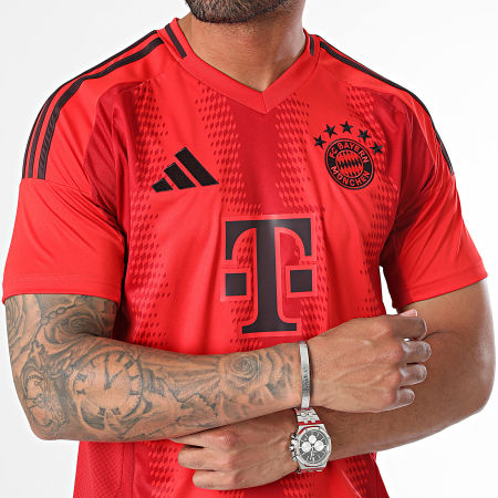 Adidas Sportswear - Maglia sportiva del Bayern Monaco IT8511 Rosso