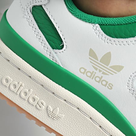 Adidas Originals - Baskets Forum Low IH7820 Footwear White Green Cloudy White