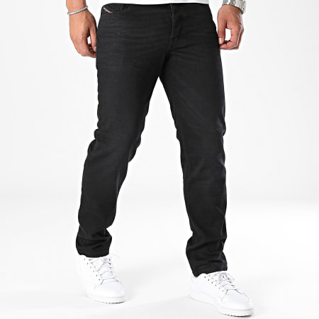 Diesel - D-Finitive Jeans Regular A10230 Nero