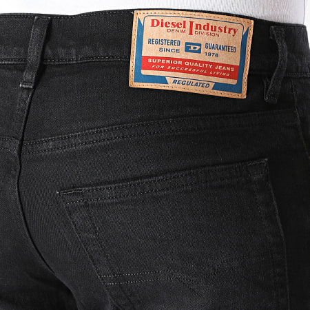 Diesel - D-Finitive Regelmatige Jeans A10230 Zwart