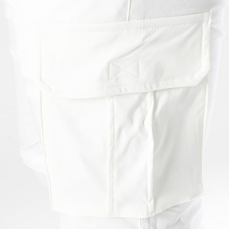 John H - Pantalones cargo blancos