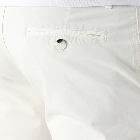 Mackten - Pantalones cortos chinos blancos