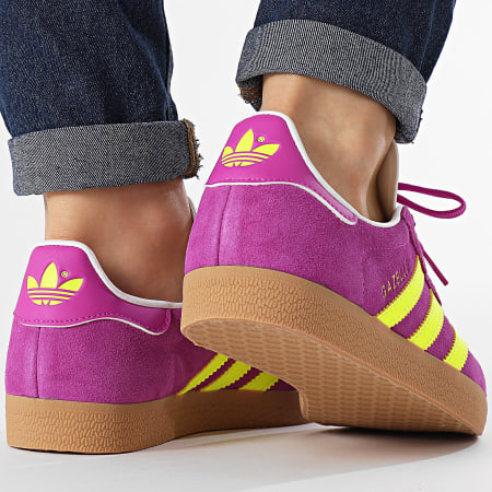 Adidas Originals - Sneakers Gazelle Donna W JI1373 Purple Burst Solar Yellow Off White