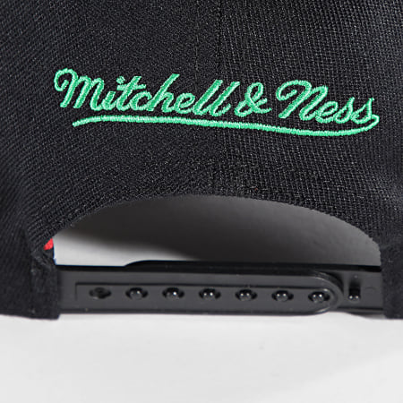 Mitchell and Ness - HHSSINTL1245 Cappello Boston Celtics Nero