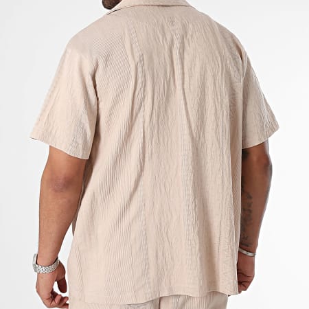 2Y Premium - Beige shirt met korte mouwen en joggingshortset