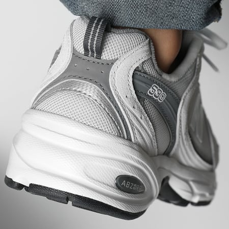 New Balance - 530 MR530CB Zapatillas grises
