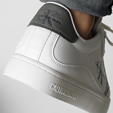 Calvin Klein - Baskets Classic Cupsole Low 0885 Bright White Charcoal Grey