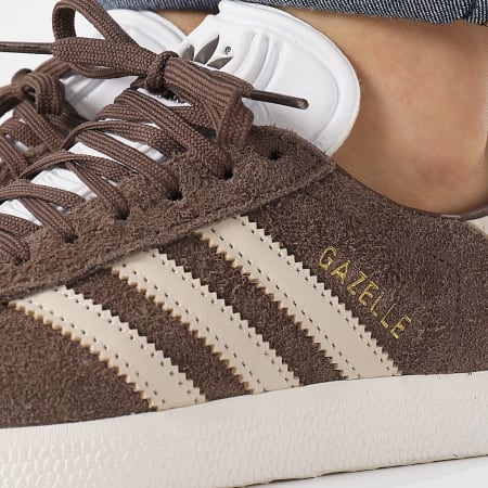 Adidas gazelle marron femme top
