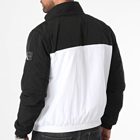 Calvin Klein - 5592 Negro Blanco Chaqueta con cremallera