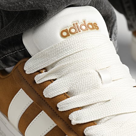 Adidas Sportswear - Baskets Grand Court Alpha 00s IH3843 Bronze Strata Off White