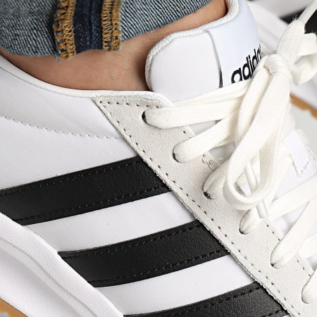 Adidas Sportswear - Scarpe da ginnastica Run 70s 2.0 IH8584 Cloud White Core Black Grey One