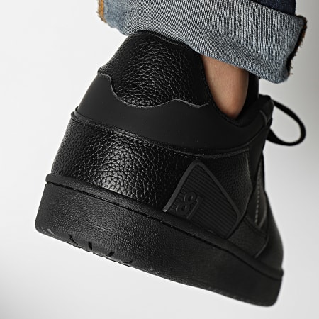 Guess - Baskets FMTSALPAC12 Black