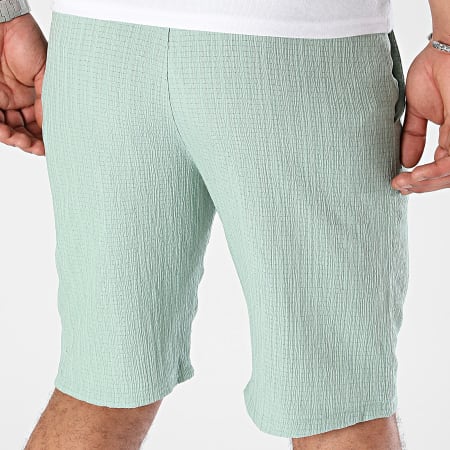 Uniplay - Pantalones cortos verde claro