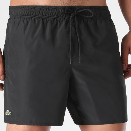Lacoste - Shorts de baño con logo bordado de cocodrilo Negro