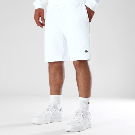 Lacoste - Pantaloncini da jogging con logo ricamato in coccodrillo bianco