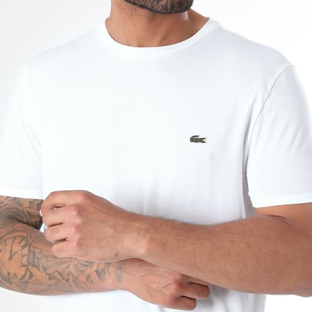 Lacoste - Tee Shirt Logo Brodé Crocodile Regular Fit Blanc