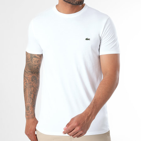 Lacoste - Maglietta con logo del coccodrillo ricamato, vestibilità regolare, bianco